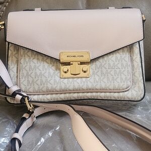 Michael Kors crossbody
